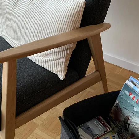 Apartment Spacieux De 4,5 Pieces Avec Vue Sur Les Alpes *