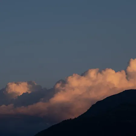 Apartment Spacieux De 4,5 Pieces Avec Vue Sur Les Alpes