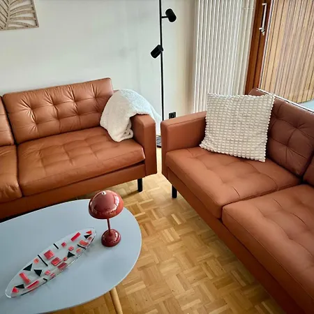 Apartment Spacieux De 4,5 Pieces Avec Vue Sur Les Alpes *